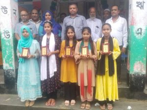 উজিরপুরে পূর্ব মশাং সরকারি প্রাথমিক বিদ্যালয়ের ৫ বৃত্তিপ্রাপ্ত শিক্ষার্থীকে জমকালো সংবর্ধনা